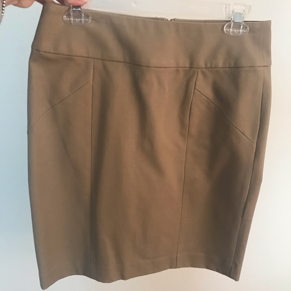 Pencil skirt